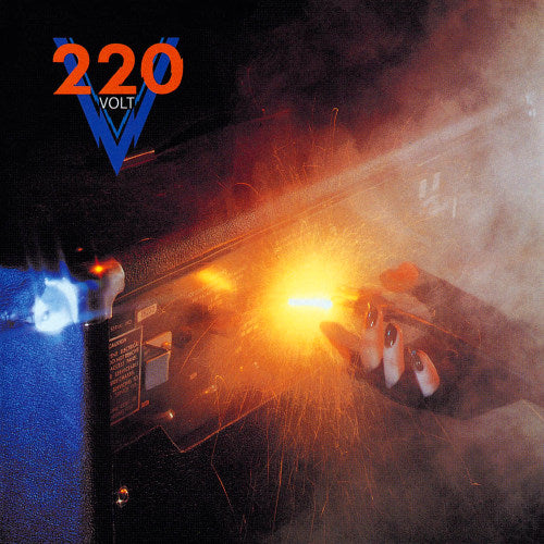 Two Hundred Twenty Volts - 220 volts (CD)