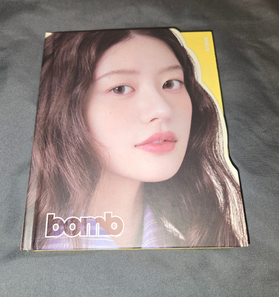 Illit (2) - Bomb (Gllit Ver.) (CD)