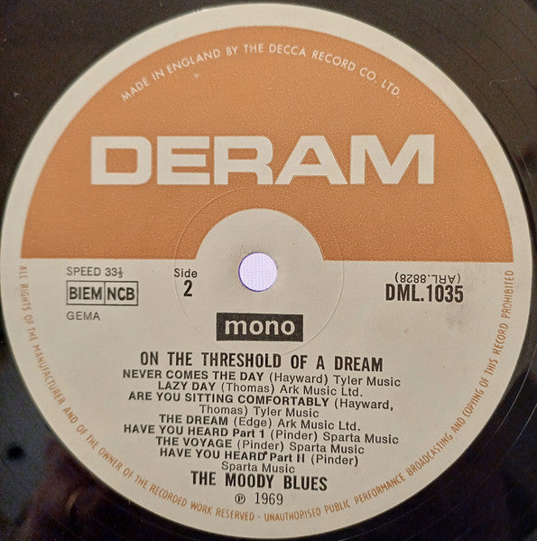 Moody Blues, The - On The Threshold Of A Dream (tweedehands LP) - Velvet Music