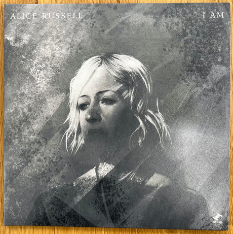 Alice Russell - I am (muziekcassette) - Velvet Music