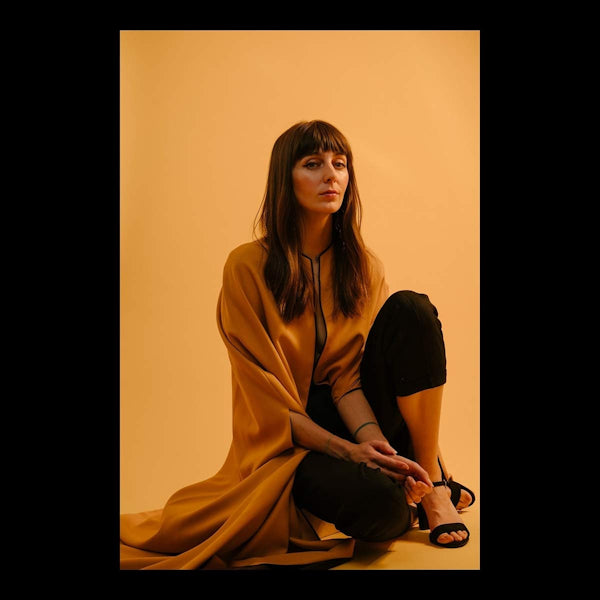 Anna Ash - Apologies (12-inch maxi single)