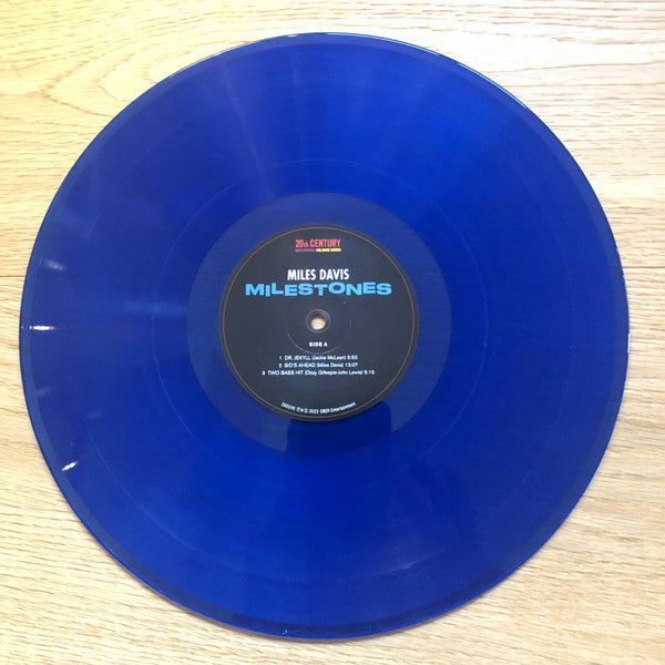 Miles Davis - Milestones (LP) - Velvet Music