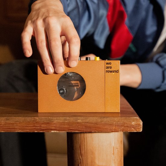 Walkman - SERGE | Oranje  (Merchandise) - Velvet Music